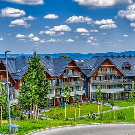 아파트 Triventi Mountain By Royal Aparts