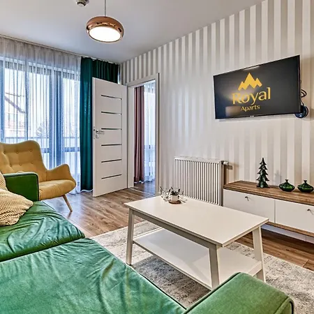 Triventi Mountain By Royal Aparts Apartment *