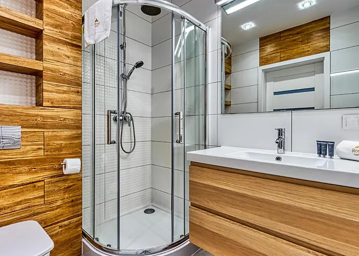 アパート Triventi Mountain By Royal Aparts