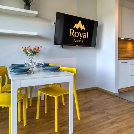 Triventi Mountain Residence Z Basenem, Sauna I Jacuzzi By Royal Aparts Apartmán