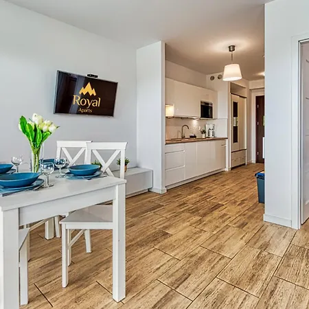 Apartmán Triventi Mountain Residence Z Basenem, Sauna I Jacuzzi By Royal Aparts *