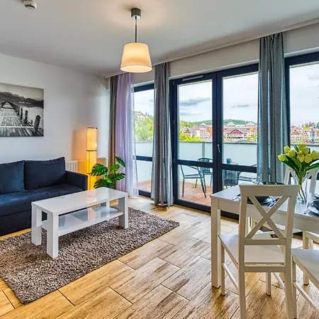 Triventi Mountain Residence Z Basenem, Sauna I Jacuzzi By Royal Aparts Apartmán Karpacz