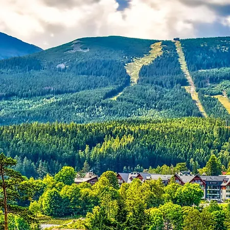 Apartmán Triventi Mountain Residence Z Basenem, Sauna I Jacuzzi By Royal Aparts