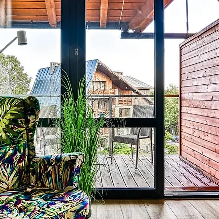 Triventi Mountain Residence Z Basenem, Sauna I Jacuzzi By Royal Aparts Apartmán Karpacz