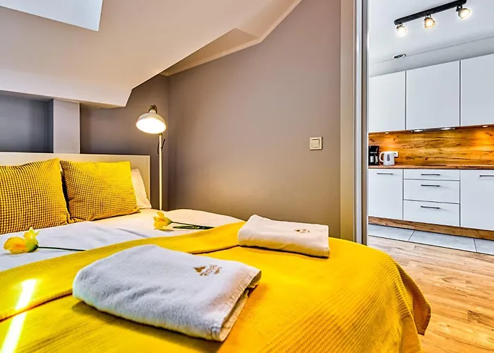 Triventi Mountain By Royal Aparts *