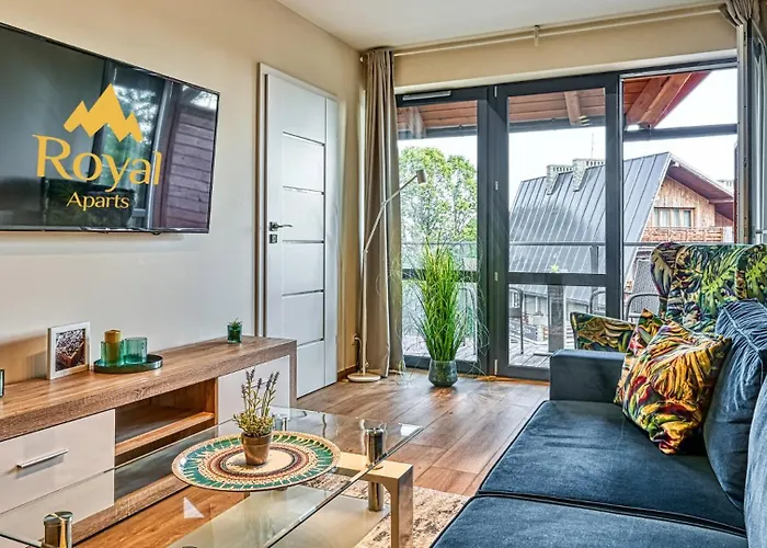 Triventi Mountain By Royal Aparts *